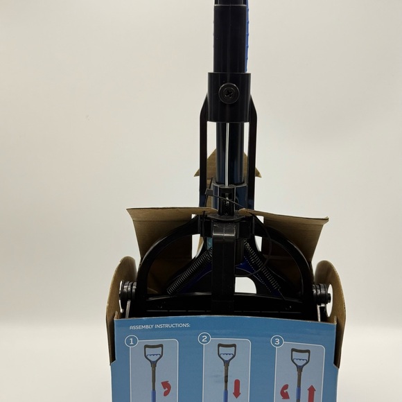 Vibrant Life Extendable Poop Scoop – Easy Pet Waste Cleanup Tool - Picture 2 of 6